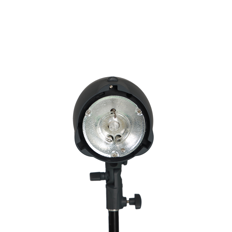 110-220V 300W マウントスタジオフラッシュストロ - Studio Strobe Light 600W のレビューと価格