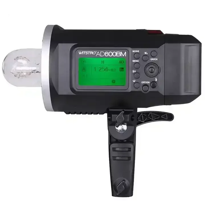 AD600BM 600W スタジオ用フラッシュライト。AD6 - Studio Strobe Light 600W のレビューと価格